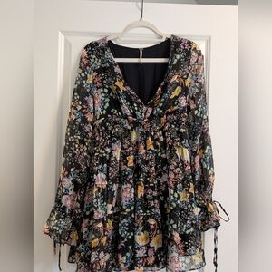 Free people Floral Chiffon Blouse Dress Or Tunic Size Small EUC